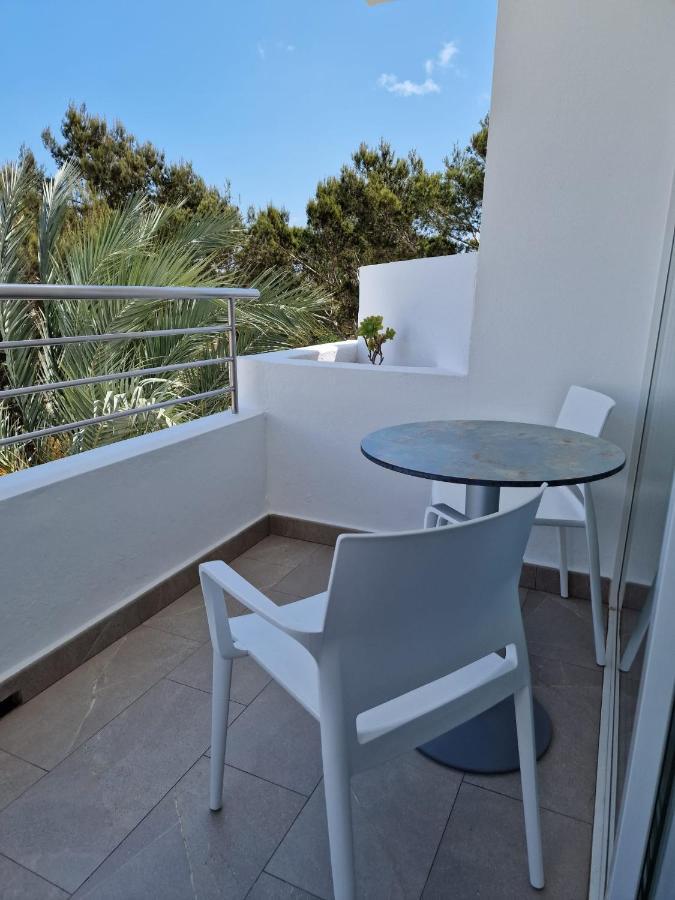 Apartamentos Costamar II Es Pujols Dış mekan fotoğraf
