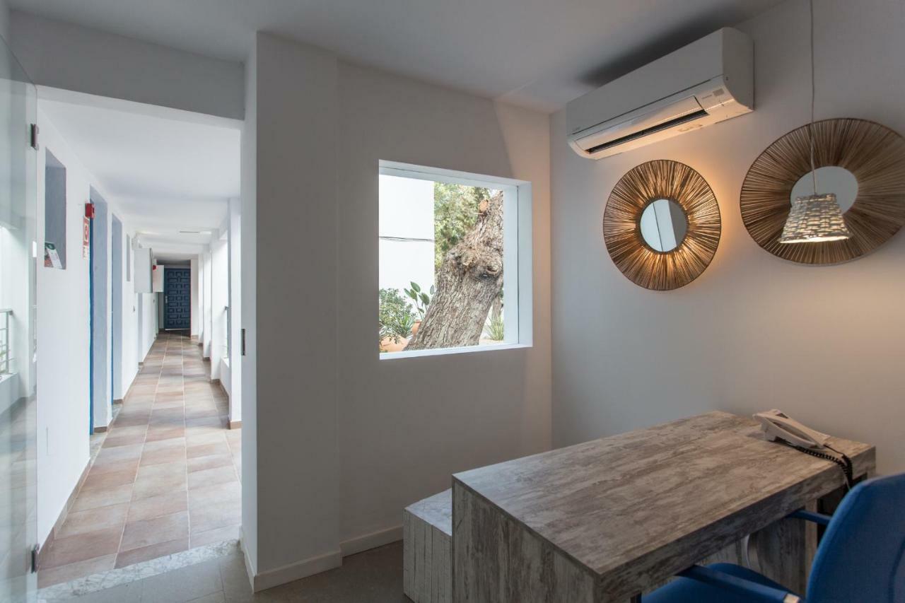 Apartamentos Costamar II Es Pujols Dış mekan fotoğraf